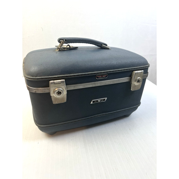 American Tourister Tri Taper Suitcase Makeup Overnight Case Vintage Travel retro
